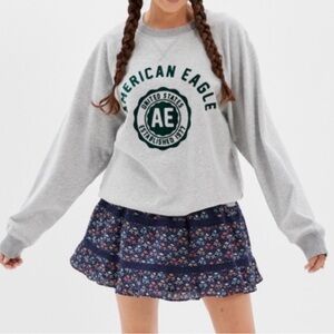 American Eagle Women's Oversized Crewneck Sweatshirt Heather Grey 04514571772